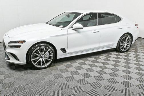 2025 Genesis G70 2.5T