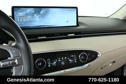 2024 Genesis GV70 2.5T