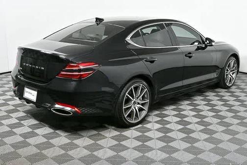 2026 Genesis G70 2.5T Standard