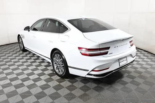 2025 Genesis G80 2.5T