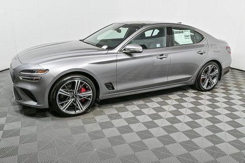 2025 Genesis G70 2.5T