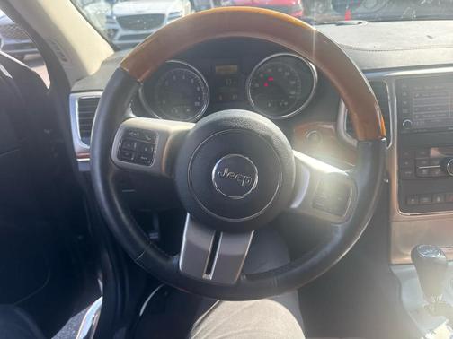 2012 Jeep Grand Cherokee Overland