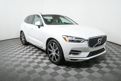 2021 Volvo XC60 Recharge Plug-In Hybrid T8 Inscription