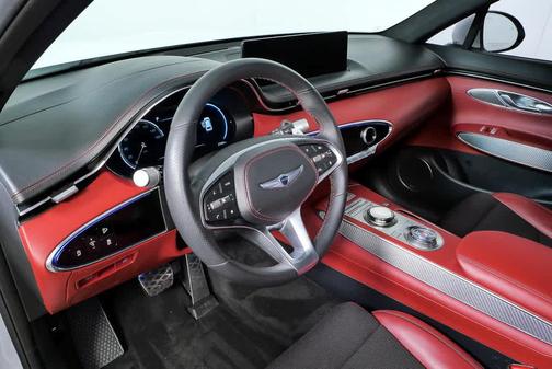 2024 Genesis GV70 2.5T