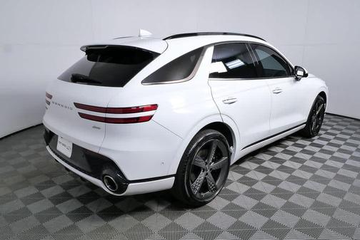 2024 Genesis GV70 2.5T
