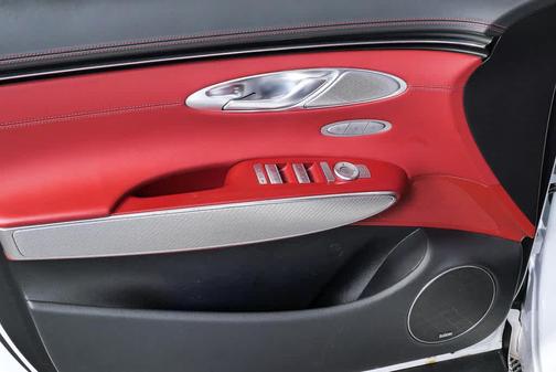 2024 Genesis GV70 2.5T