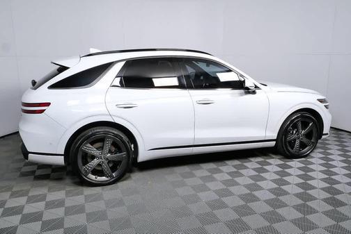 2024 Genesis GV70 2.5T