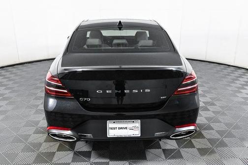 2025 Genesis G70 3.3T Sport Advanced