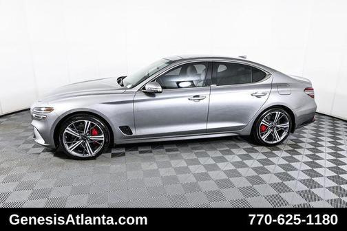 2025 Genesis G70 2.5T