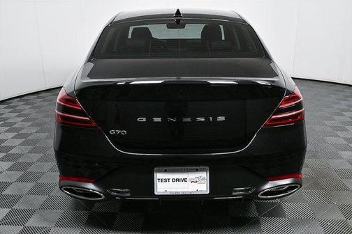 2026 Genesis G70 2.5T Standard