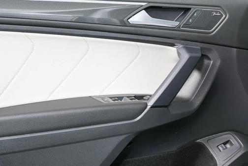 2019 Volkswagen Tiguan 2.0T SEL Premium R-Line