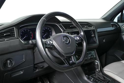 2019 Volkswagen Tiguan 2.0T SEL Premium R-Line