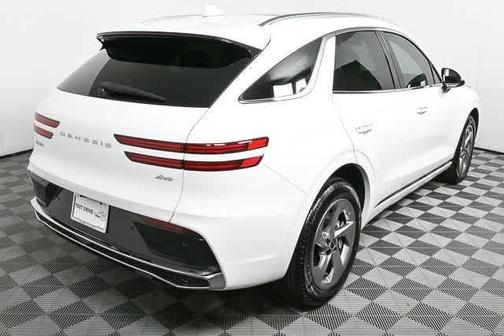 2026 Genesis GV70 2.5T Select