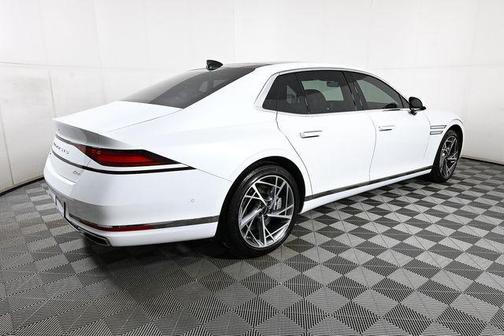 2025 Genesis G90 3.5T