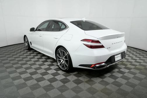 2026 Genesis G70 2.5T Prestige