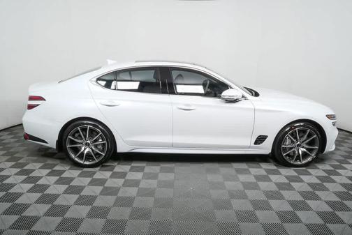 2026 Genesis G70 PRESTIGE