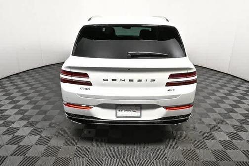 Uyuni White 2026 Genesis GV80 2.5T Prestige