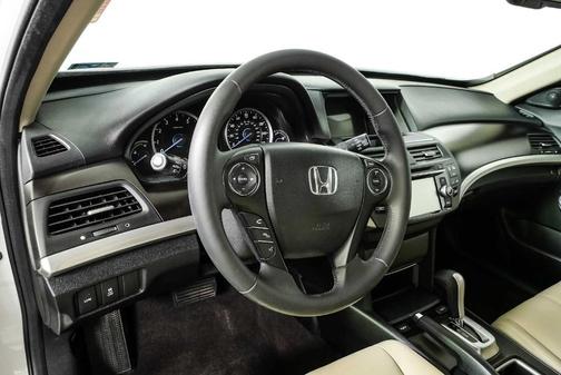 White Diamond Pearl 2014 Honda Crosstour EX-L