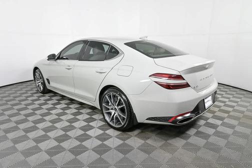 2026 Genesis G70 2.5T Standard
