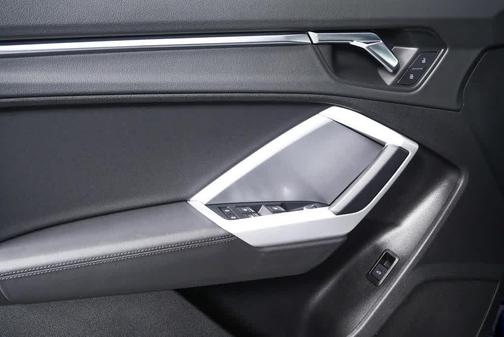 2021 Audi Q3 45 S line Premium