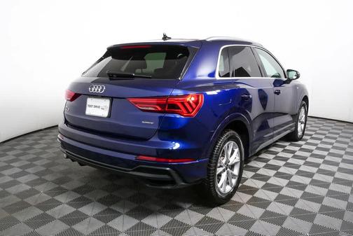 2021 Audi Q3 45 S line Premium