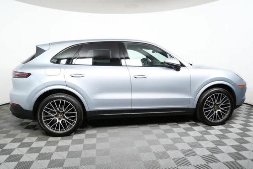 2020 Porsche Cayenne Base