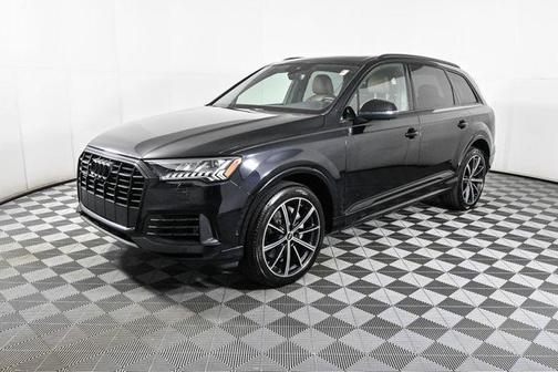 2021 Audi Q7 55 Premium Plus