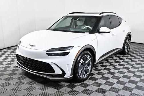 2025 Genesis GV60 Standard