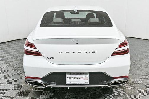 2025 Genesis G70 2.5T