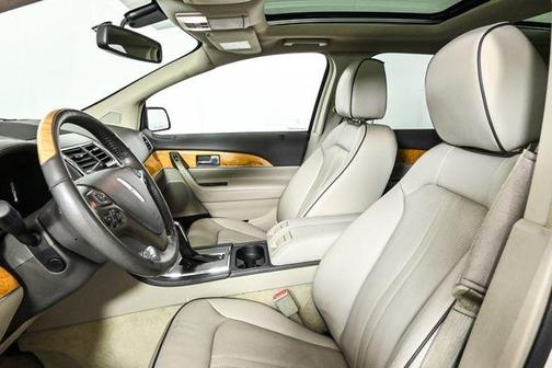 2012 Lincoln MKX Base