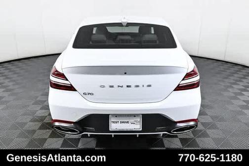 2025 Genesis G70 2.5T