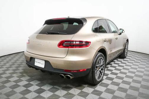 2016 Porsche Macan S