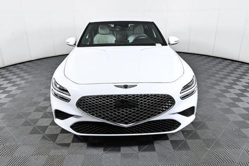 2025 Genesis G70 2.5T