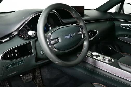 2022 Genesis GV70 2.5T
