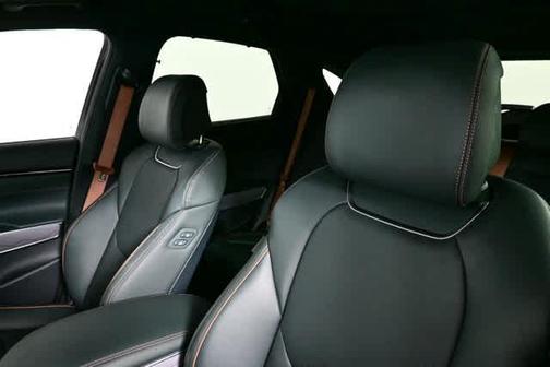 2022 Genesis GV70 2.5T