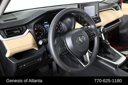 2020 Toyota RAV4 XLE Premium
