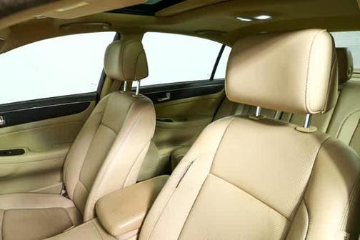 2010 Hyundai Genesis 3.8