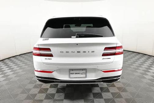 Uyuni White 2026 Genesis GV80 3.5T Prestige