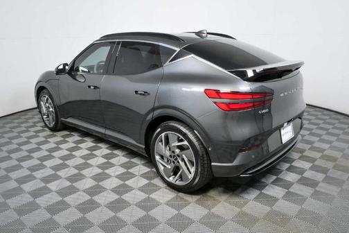 Makalu Gray 2026 Genesis GV60 Advanced 20"