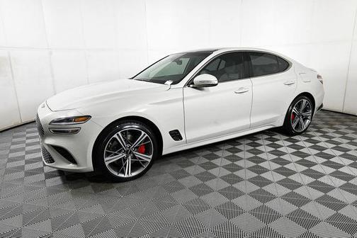 2025 Genesis G70 2.5T