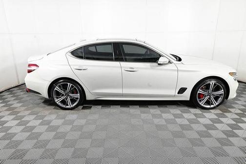 2025 Genesis G70 2.5T