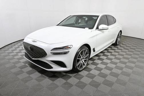 2026 Genesis G70 2.5T Standard