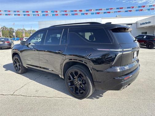 2025 Chevrolet Traverse RS