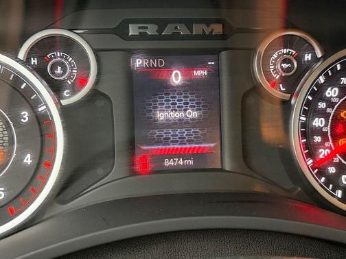 2025 RAM 2500 Tradesman Crew Cab 4x4 6'4' Box