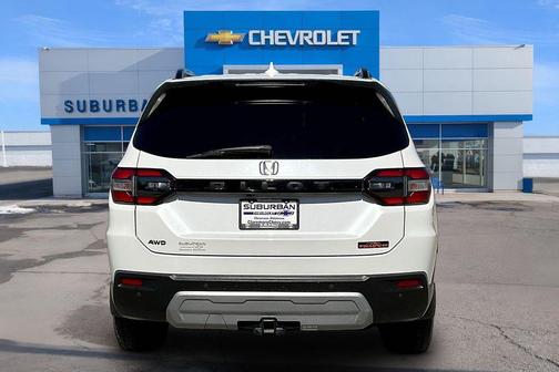 Platinum White Pearl 2025 Honda Pilot TrailSport