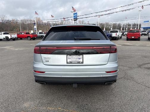 2025 Audi Q8 55 Premium