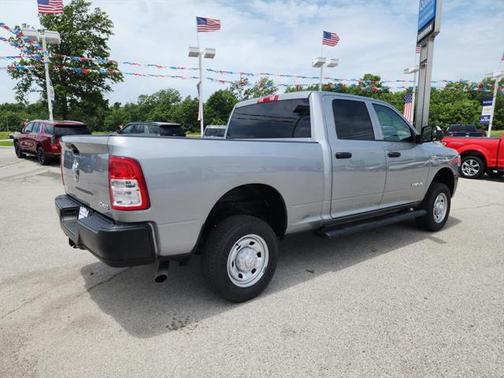 2020 RAM 2500 Tradesman Crew Cab 4X4 6'4' Box
