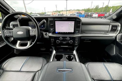 Avalanche 2025 Ford F-450 Platinum