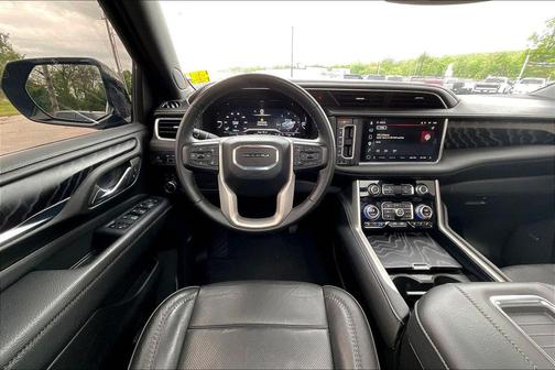 Onyx Black 2023 GMC Yukon XL Denali