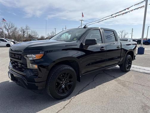 2023 Chevrolet Silverado 1500 Custom
